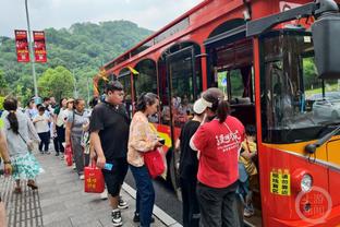 两队唯一上双！亚历山大半场8中4拿到11分4板